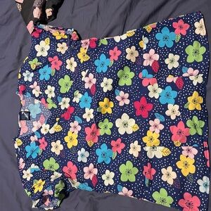 Floral print scrub top